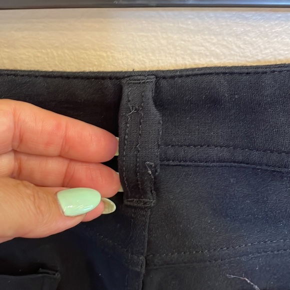 SEVEN 7 women’s stretch PONTE Capri / polished look black back pockets size 12 - Picture 12 of 13